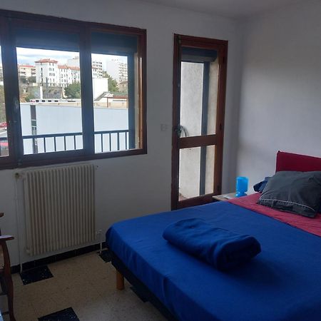 Chambre B1 Dans Un Appartement En Colocation Μασσαλία Εξωτερικό φωτογραφία